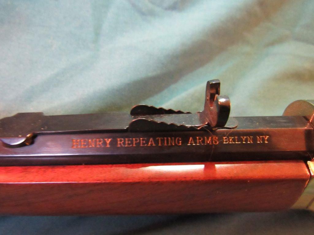 22 cal Henry lever action rifle w. box