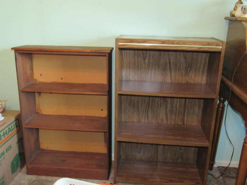 2 Bookshelves