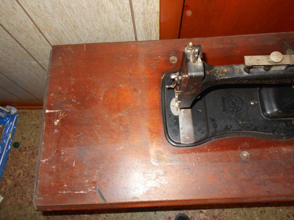 Sewing Machine & Cabinet