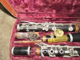 Old clarinet & music