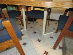 Kitchen Table & Chairs