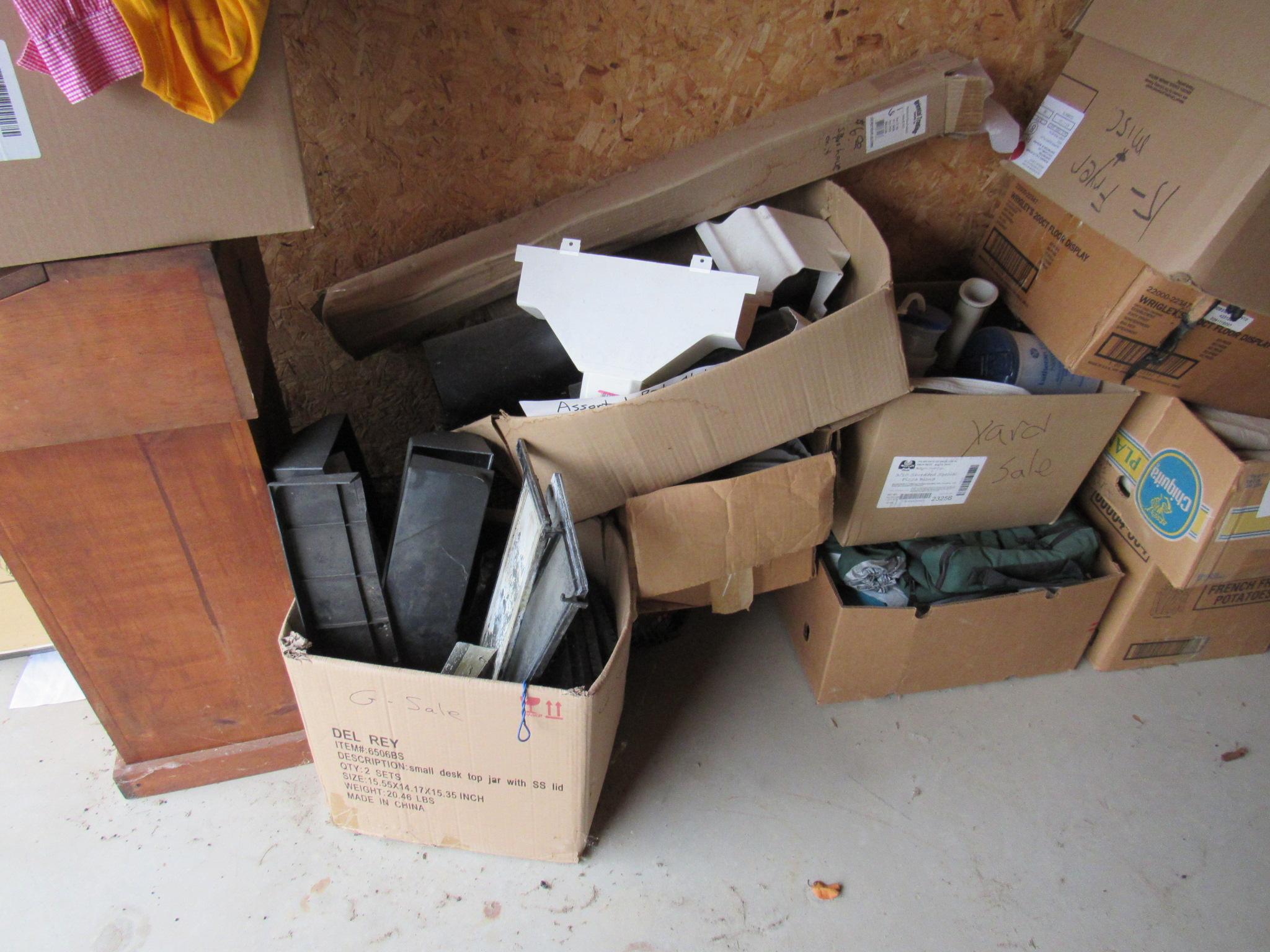 10' x 20' Storage unit contents