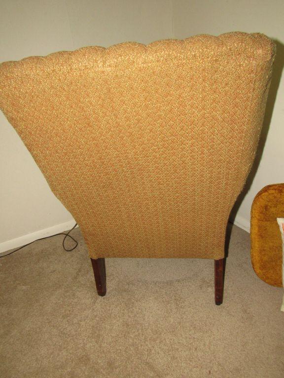 Sitting Chair