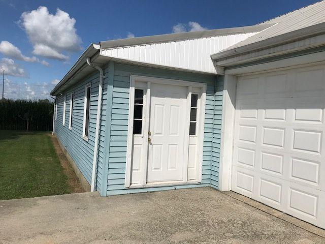 5401 CR 40, Butler, IN 46721 ~ No Reserve!