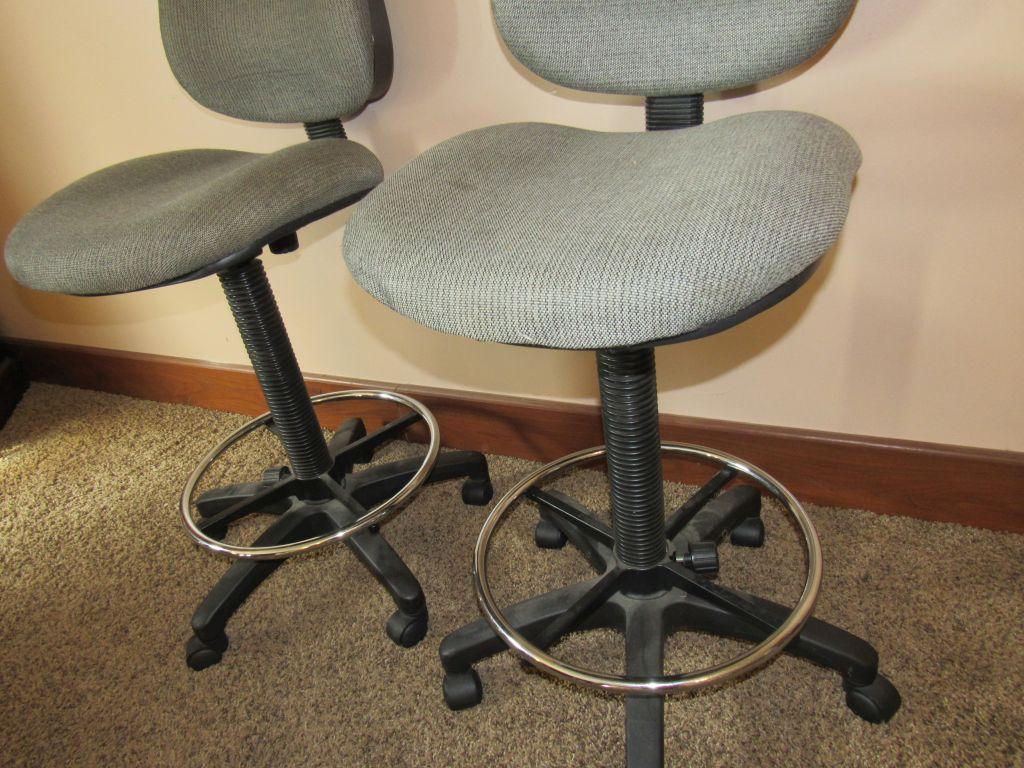 2 Barstool Chairs