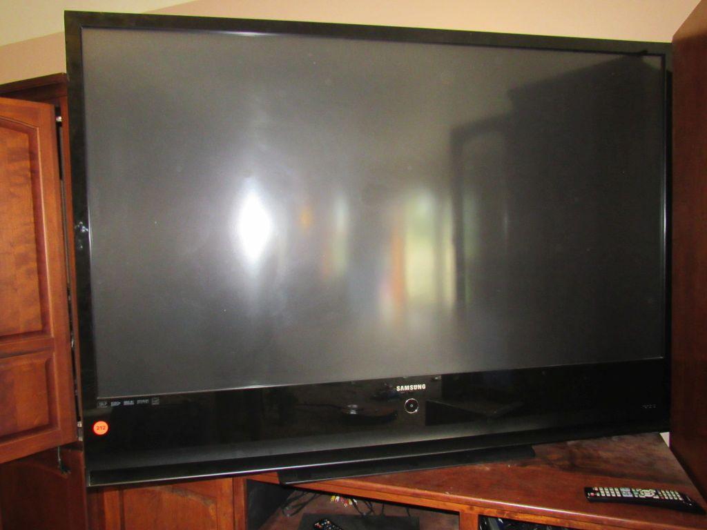 Samsung 60" Flat Panel Projection Television (need repair)