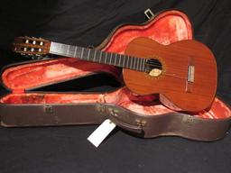 Hernandis Classical Guitar