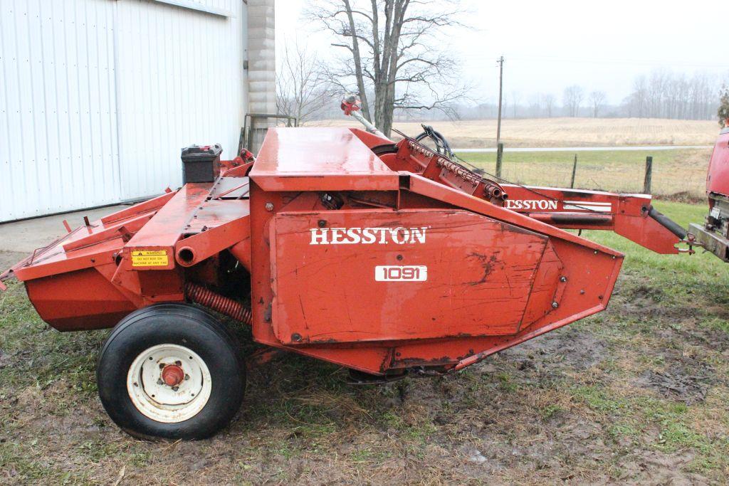 Heston 9' Hay conditioner