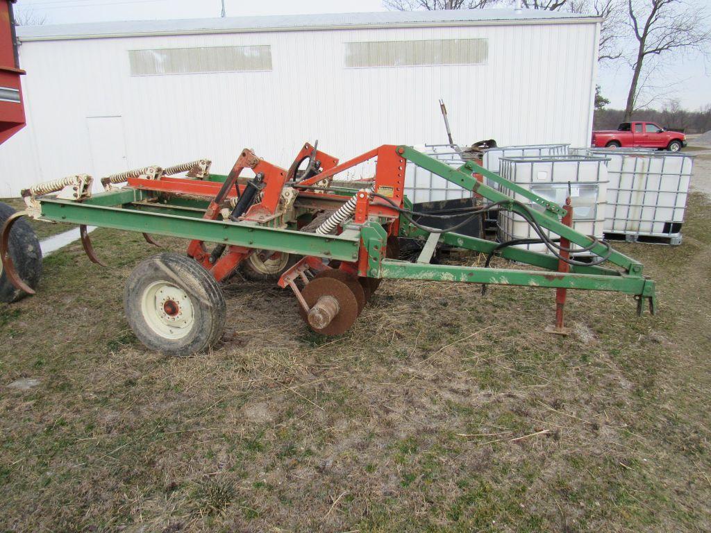 Glencoe 5-Shank Soil Saver Chisel Plow