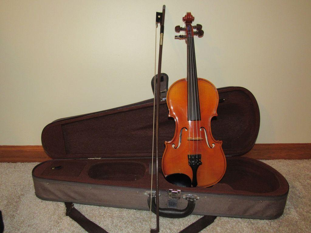 Czechoslovakian 3/4 size  Violin