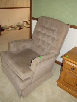 Swivel/Rocking Chair