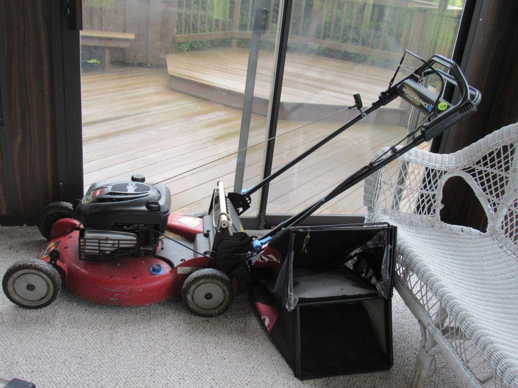 Toro push mower