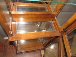 Curio cabinet