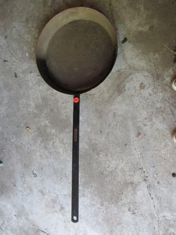 Large skillet