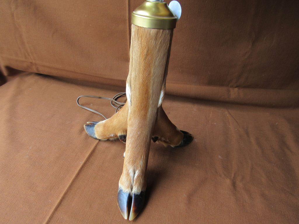 Deer leg lamp