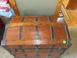 Wooden trunk