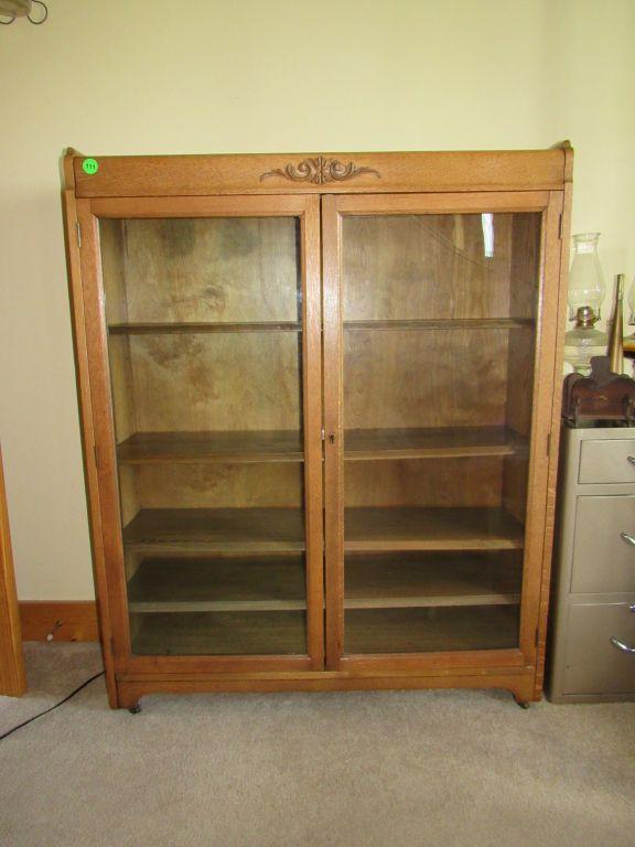 Display cabinet