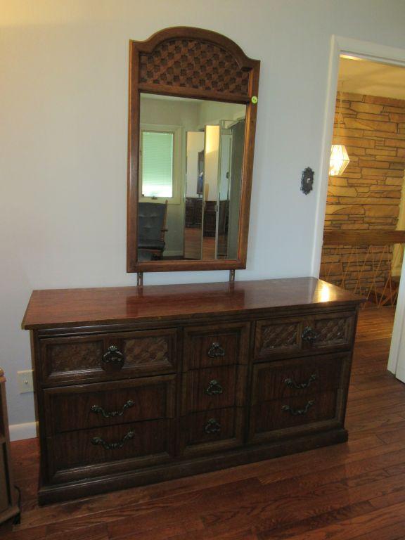 Dresser with mirror