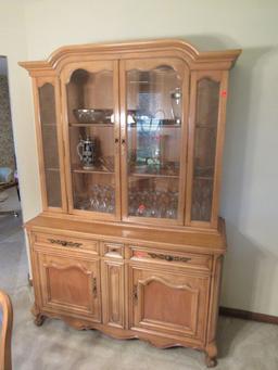 China cabinet