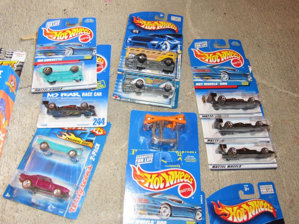 Box of Nascar/hot wheels