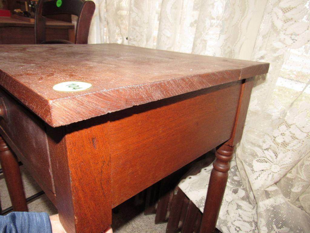 End table