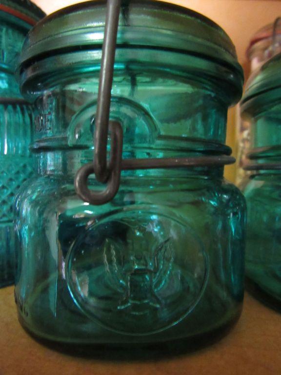 Small jars with bails