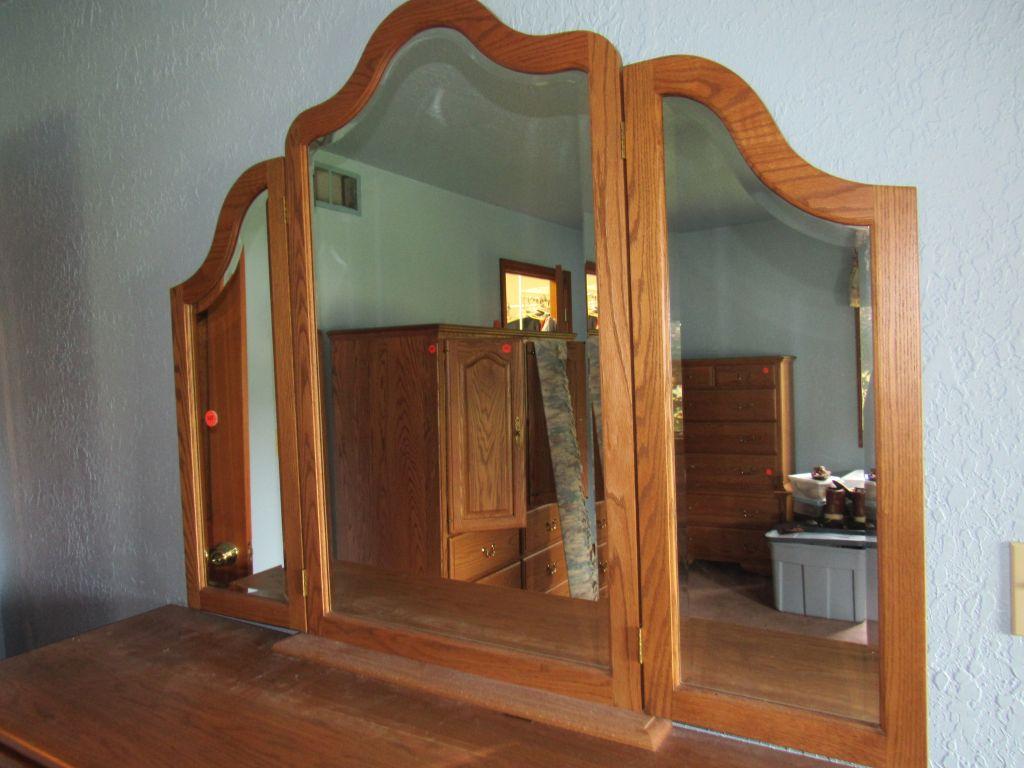 Dresser with mirror