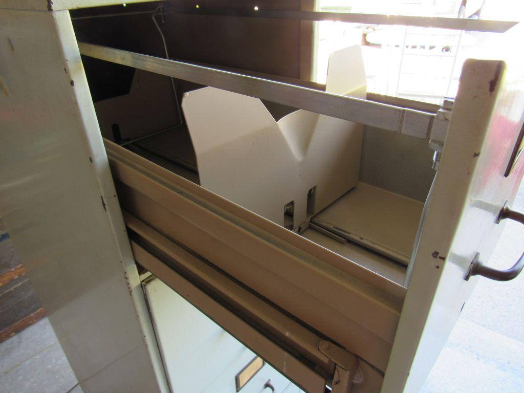 File cabinet