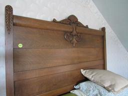 Antique bed