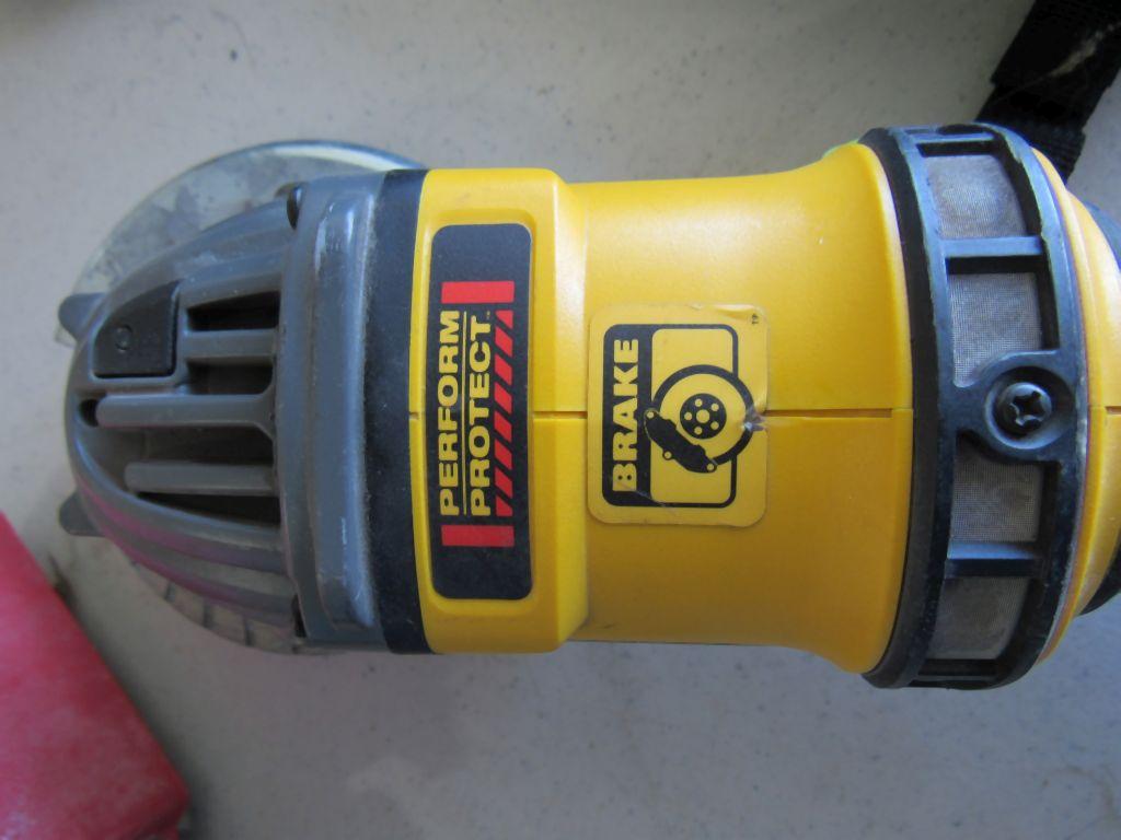 Angle grinder and sander