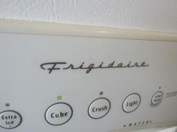 Refrigerator freezer