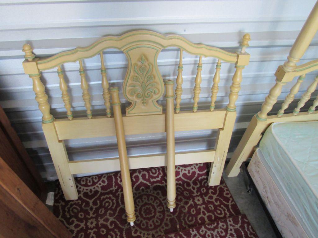 Twin bed