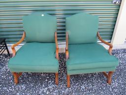 2 matching chairs