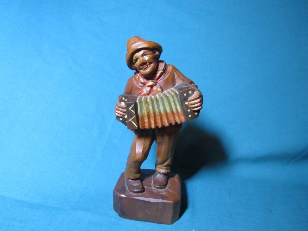 Hand carved musicians