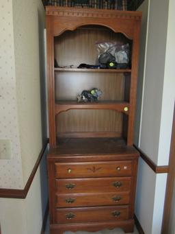 Broyhill dresser