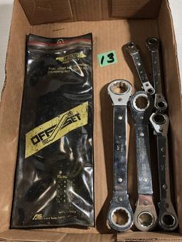 Flat of Off-Set Wrenches