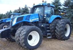 2013 NH T8-390 MFWD TRACTOR