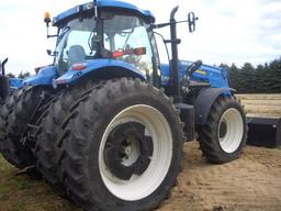 2011 NH T7-260 MFWD Tractor