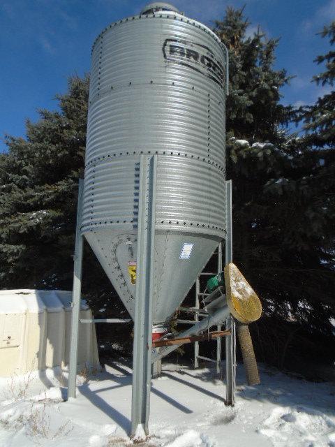 SM. BROCK GRAIN BIN