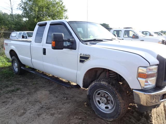 UNIT 1529 2010 FORD F250 SD 4X4