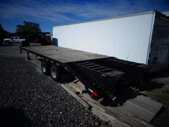 2007 LOADMAX DUAL TANDEM 22’+5’ GOOSENECK FLATBED TRAILER