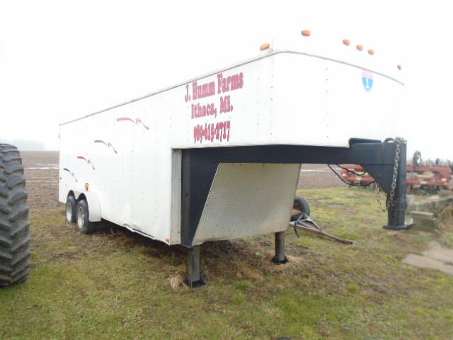 2010 InterState enclosed gooseneck trailer