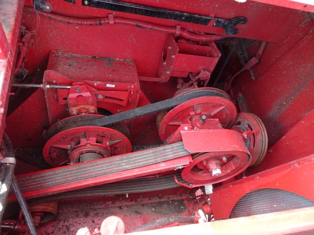 2004 CASE IH 2388 RWA COMBINE