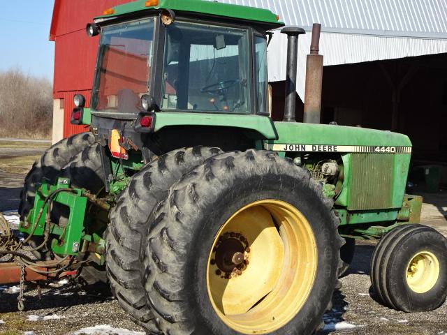 1980 JD 4440 2WD DSL. TRACTOR