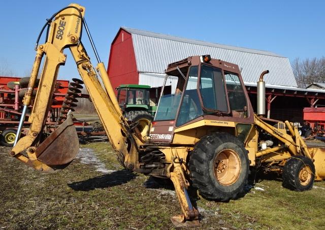 CASE 580E 4WD LOADER BACKHOE