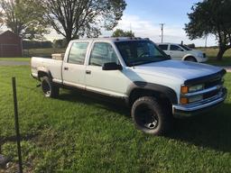 2000 Chevrolet K2500 4X4 Crew Cab