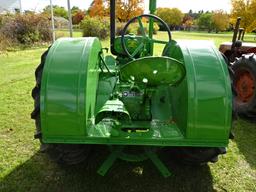 RESTORED JD D WIDE FRONT GAS TRACTOR