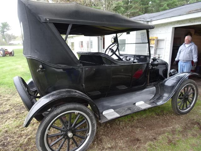 1923 FORD MODEL T