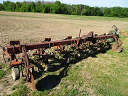 U/K 6 ROW S-TINE CROP CULTIVATOR