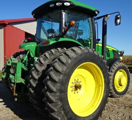 2012 JD 7200R MFWD TRACTOR